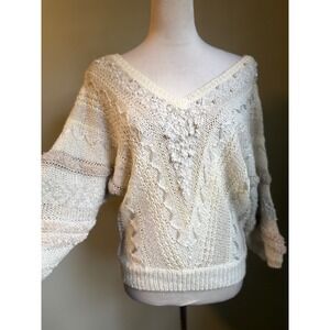 Beldoch Popper Cream Pearl Embellished V  Batwing Sweater‎ boho cottage dainty S
